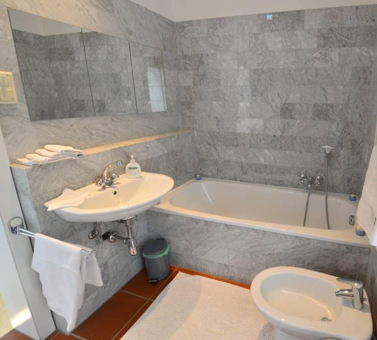 Appartement Haven Roofgarden Penthouse In Area *